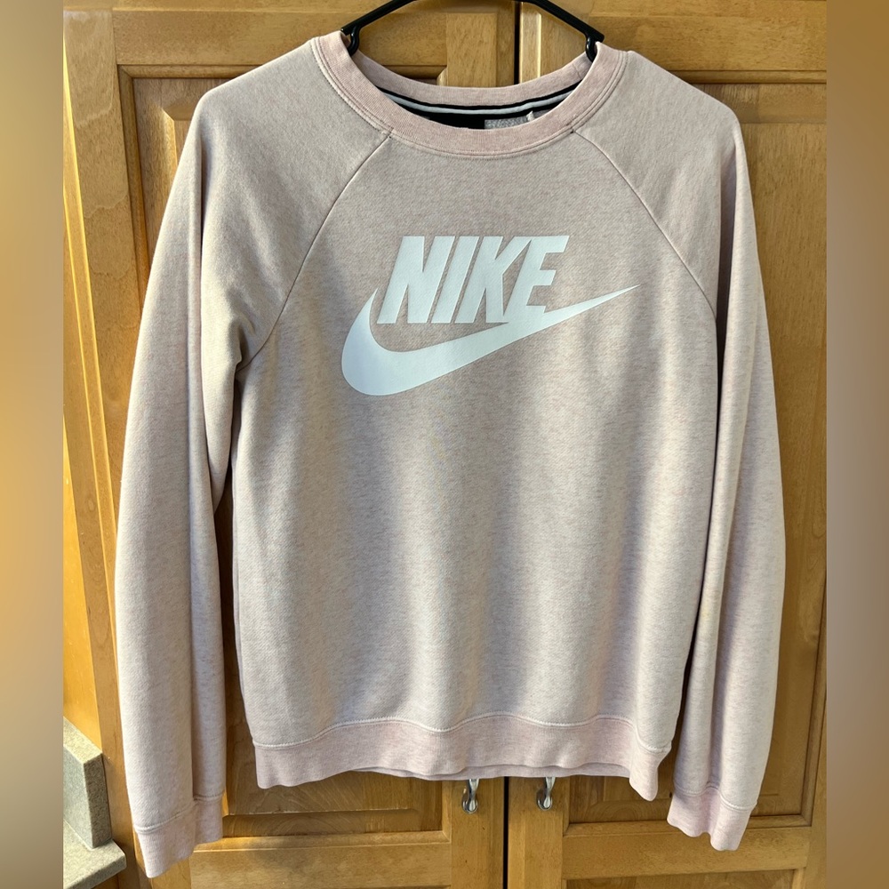 Nike pull over sweatshirt